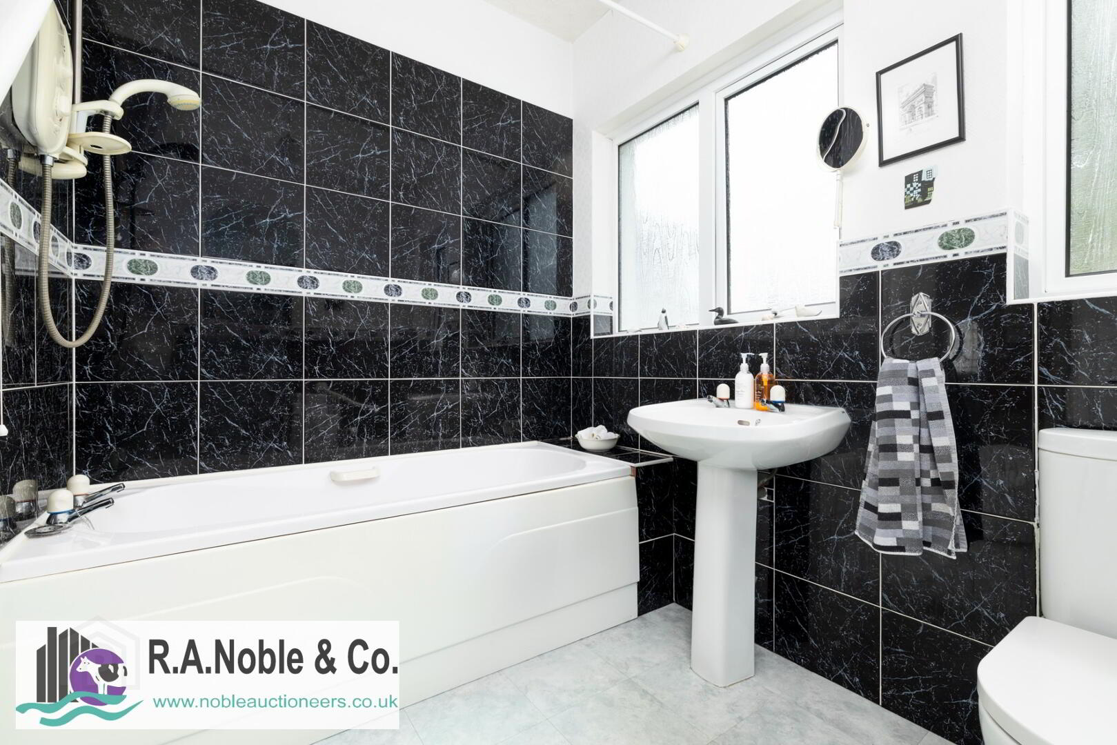 30 Tullybroom Road 23 of 41