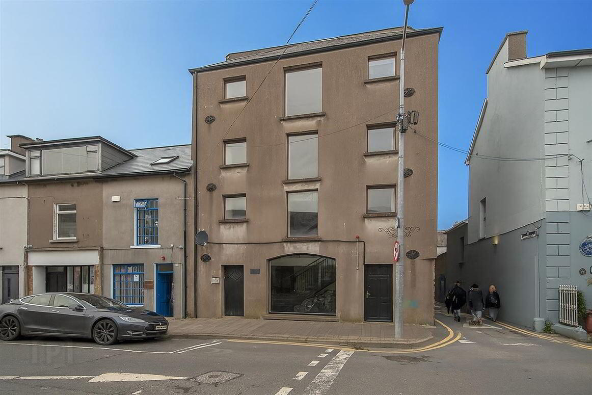 Apartment 8 Moloney Stores 1 of 9