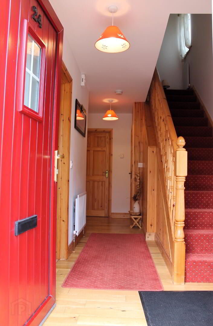 24 Rathfort Crescent 4 of 20