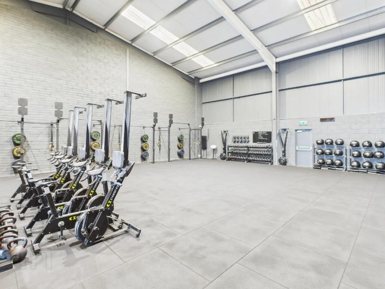 Unit 5c, Six Cross Roads Business Park 5 of 15