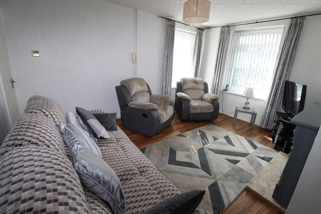 34a Abbots Cross, Newtownabbey 3 of 15