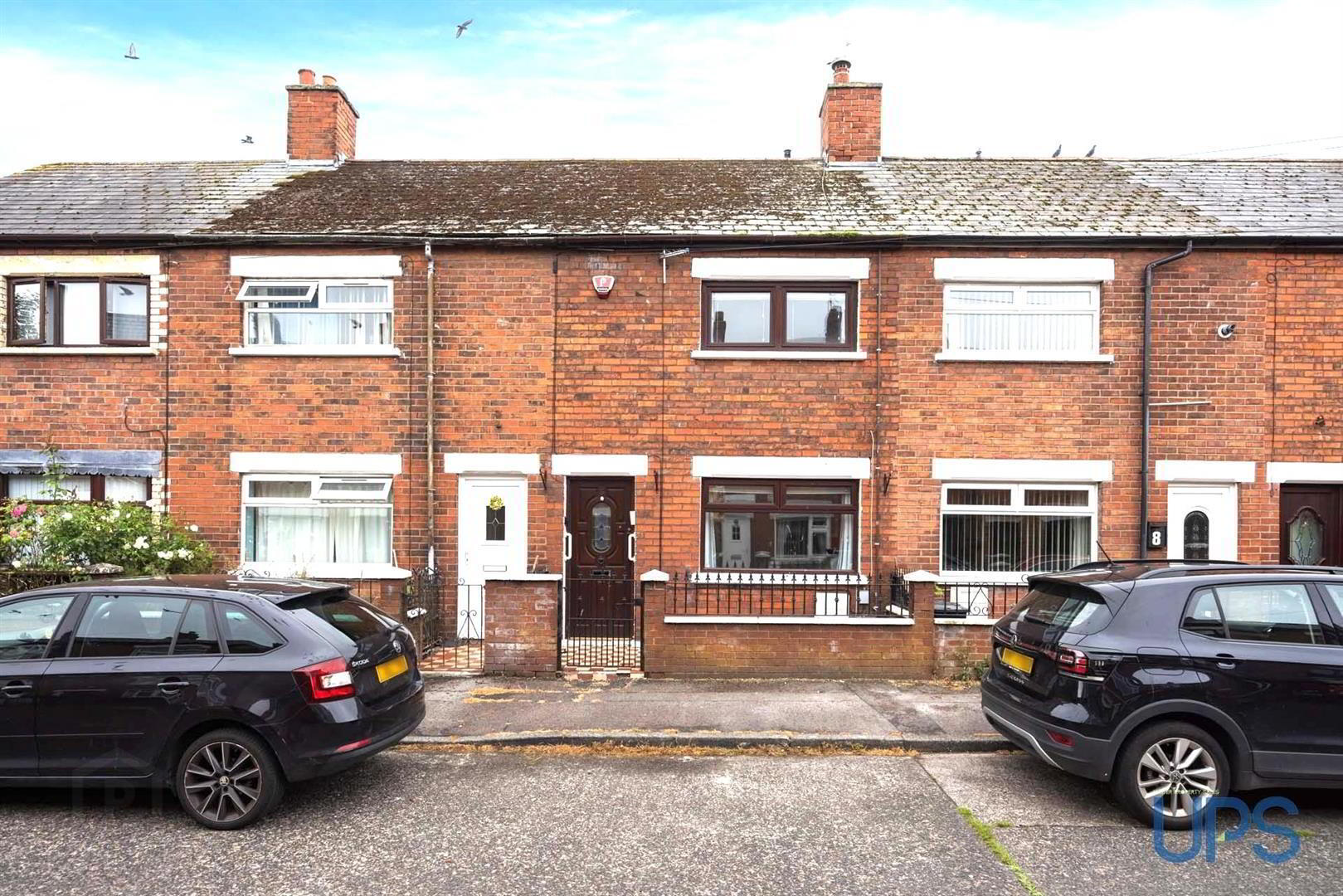 6 Iveagh Crescent 1 of 23