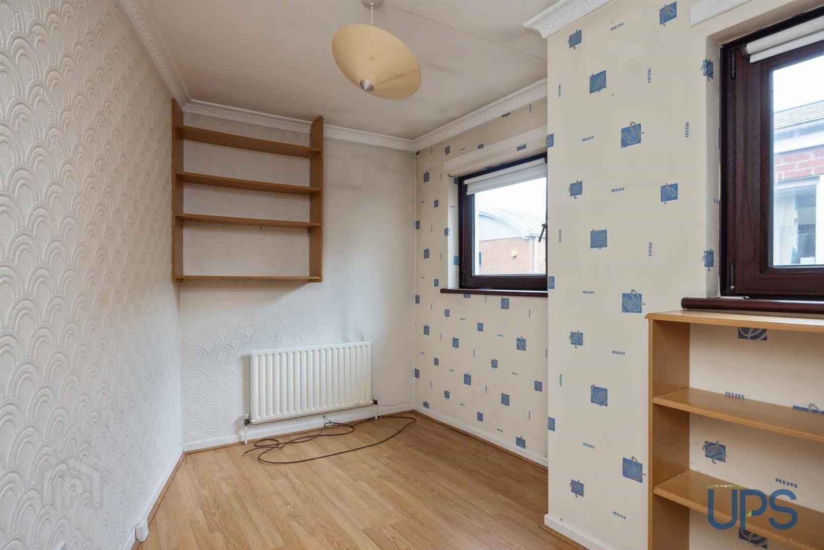 6 Iveagh Crescent 20 of 23