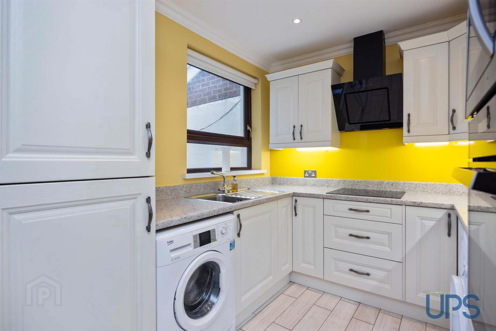 6 Iveagh Crescent 7 of 23