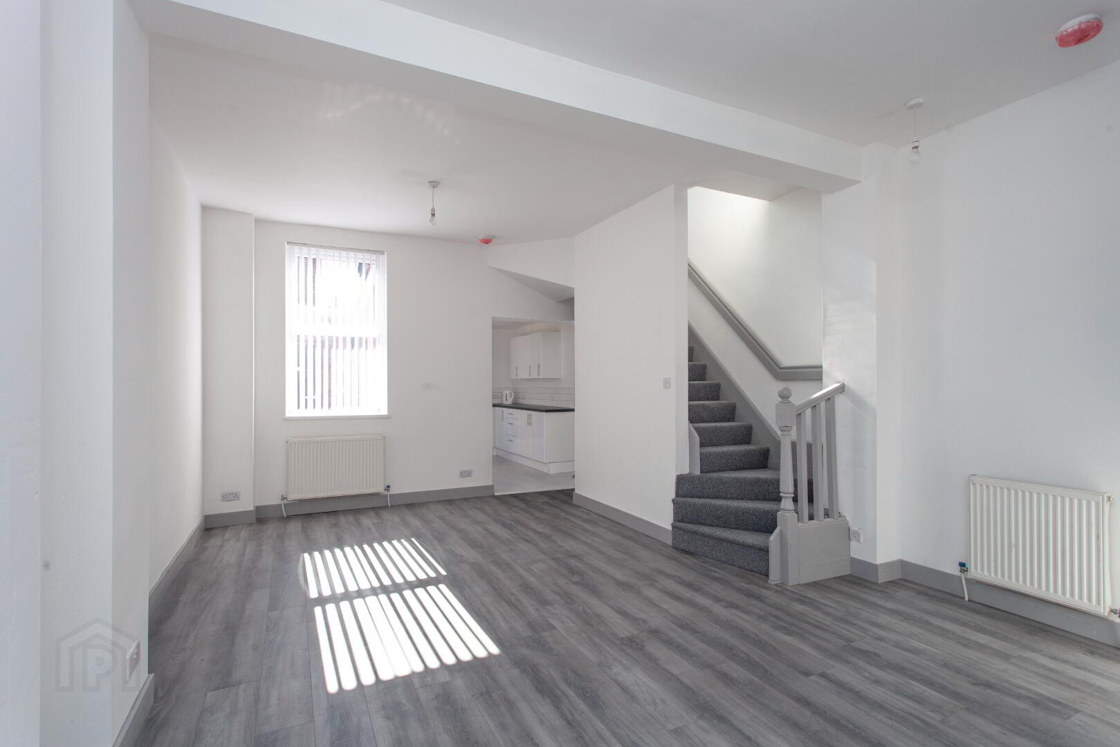 92 Stratheden Street 3 of 11