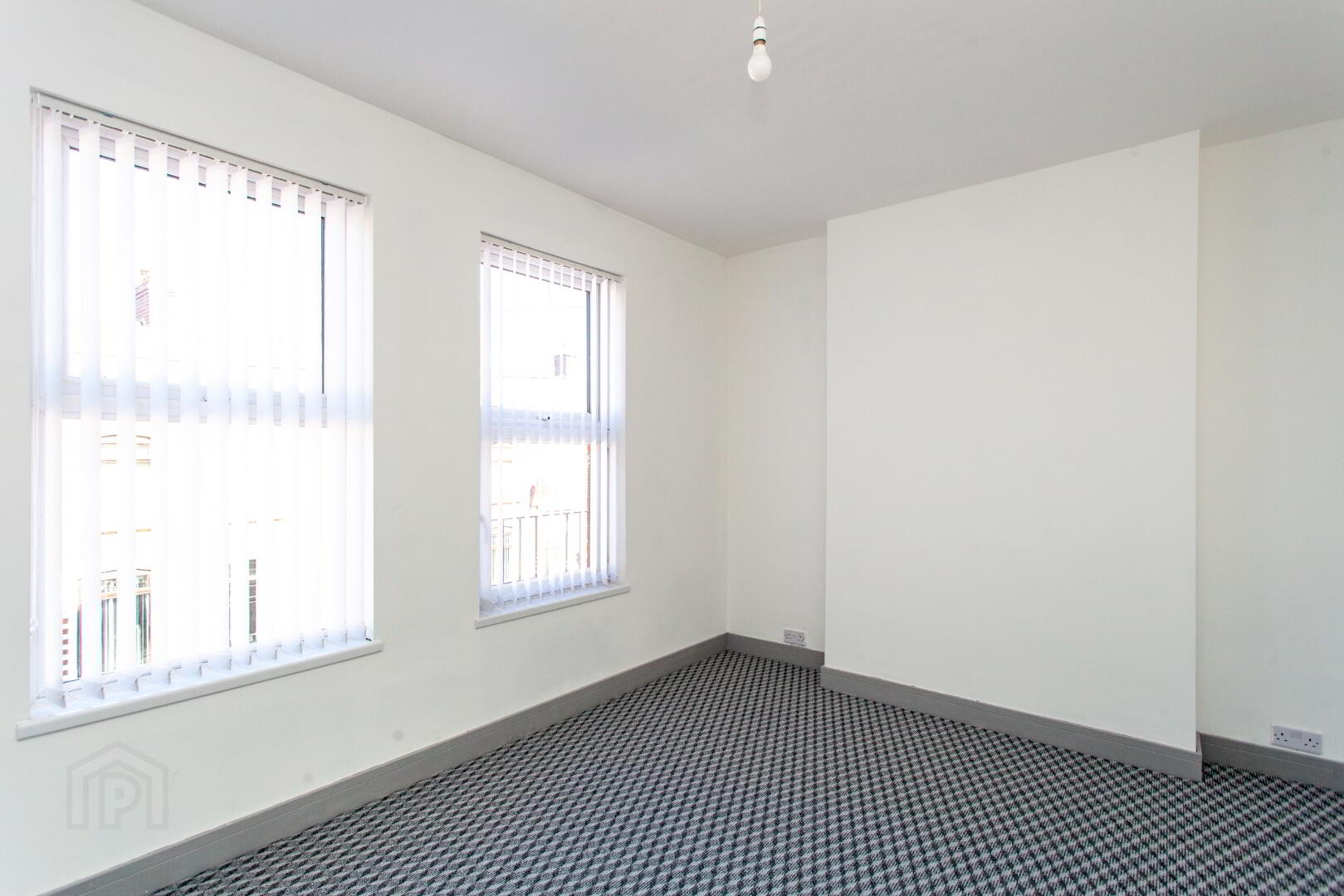 92 Stratheden Street 6 of 11