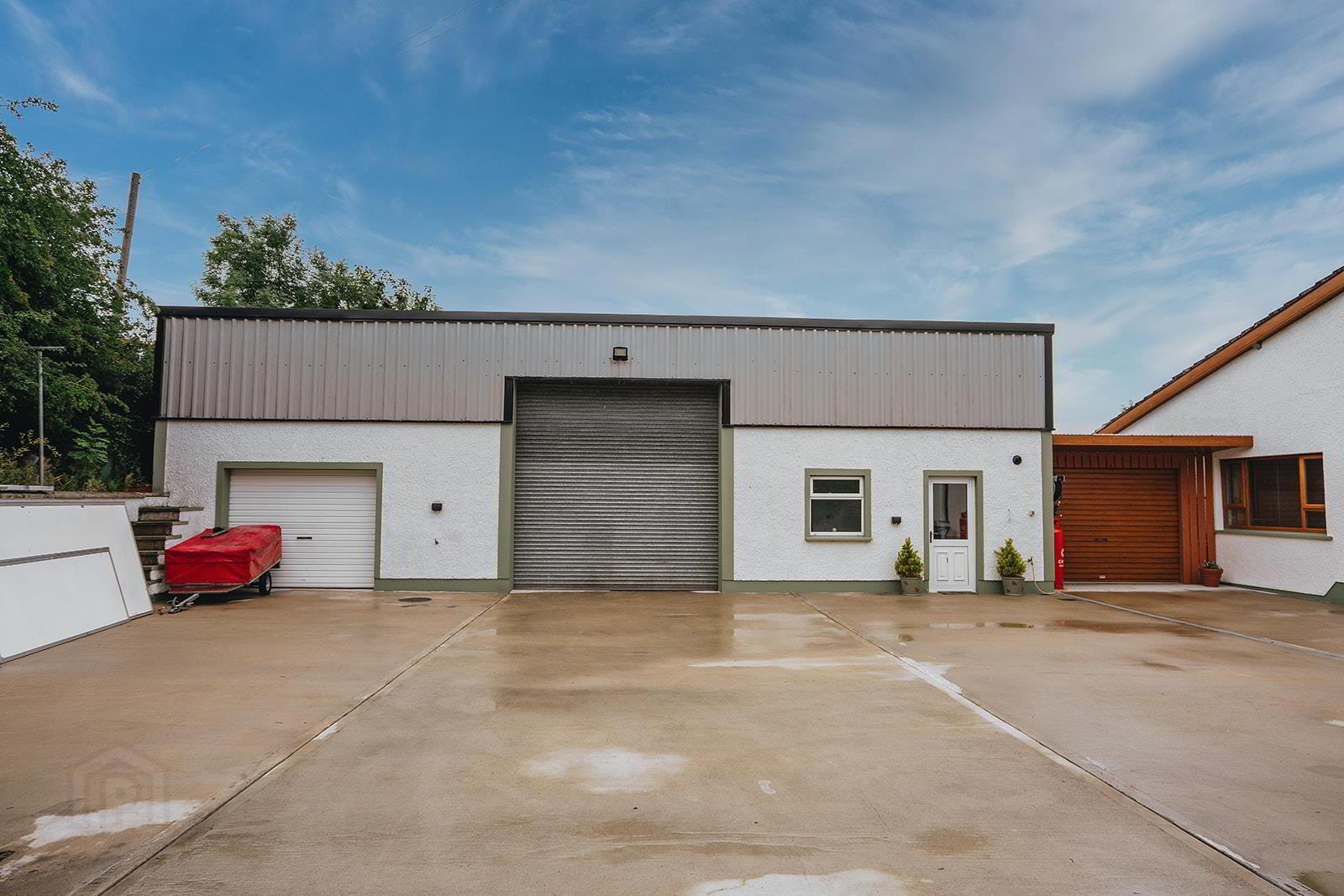 property description image