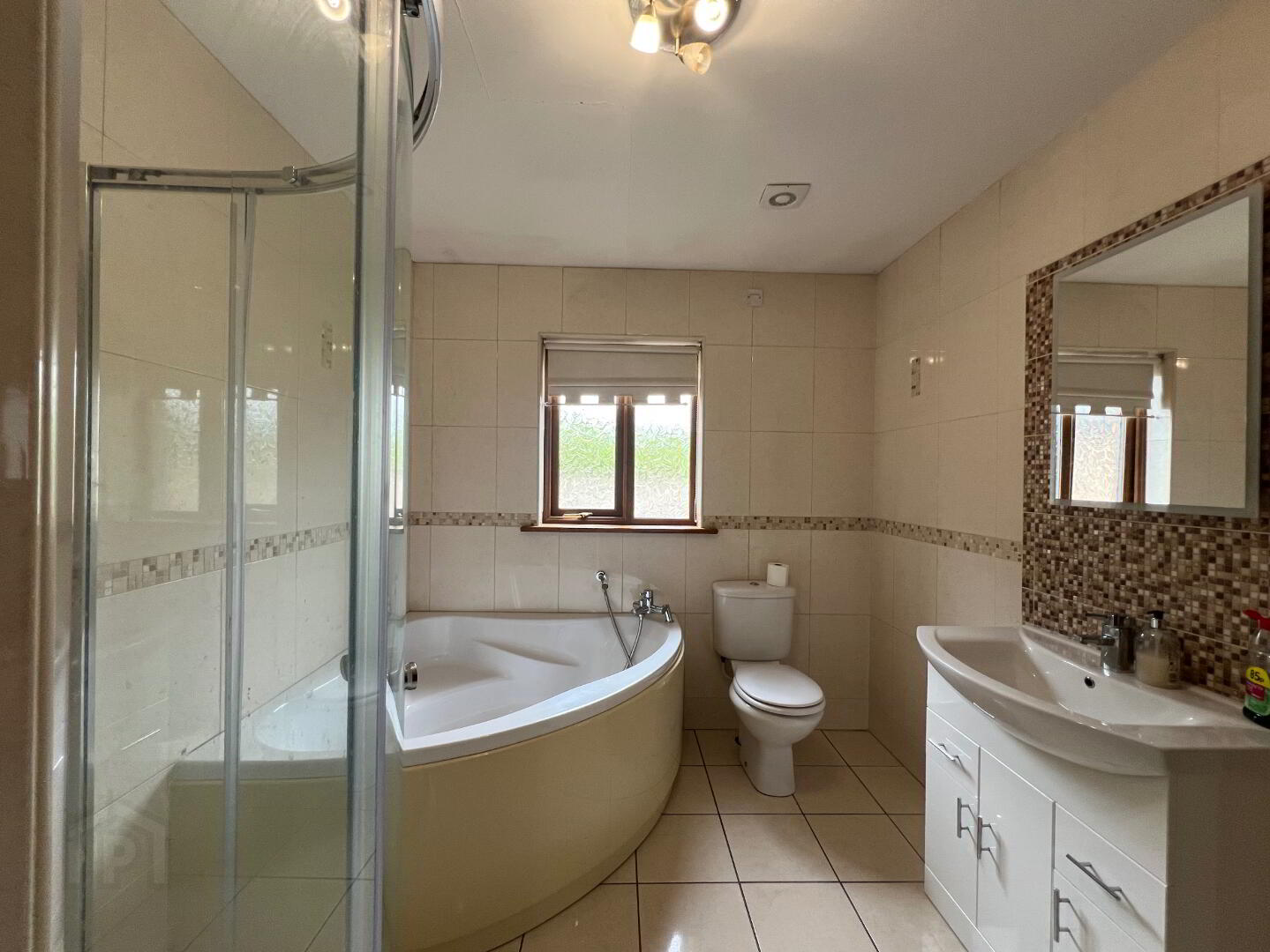 90 Cahore Road 40 of 60