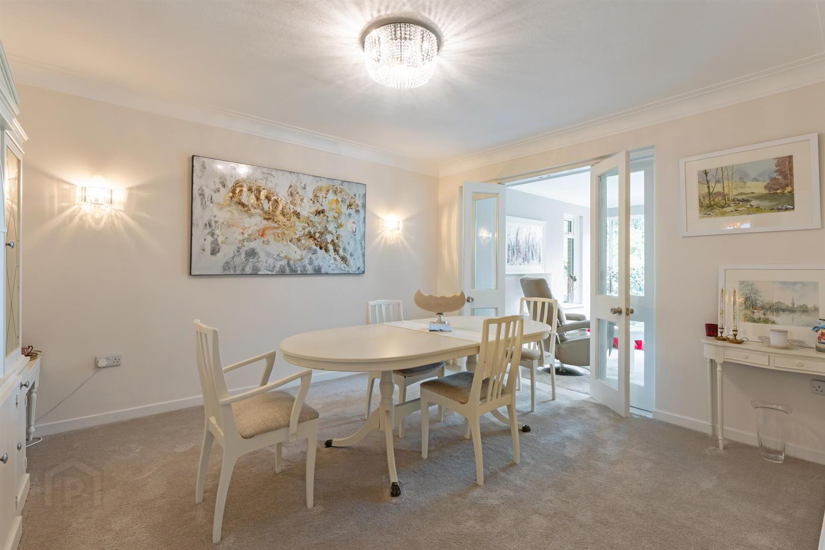 3 Willowbank Crescent 11 of 39