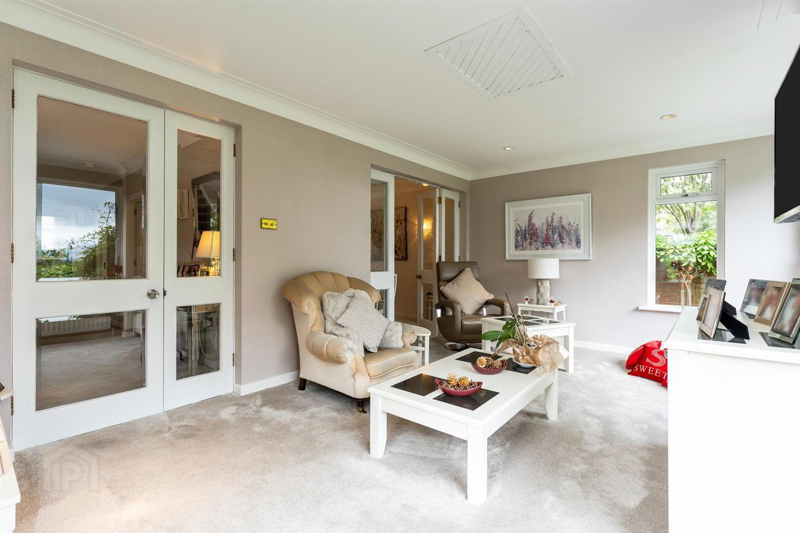 3 Willowbank Crescent 10 of 39