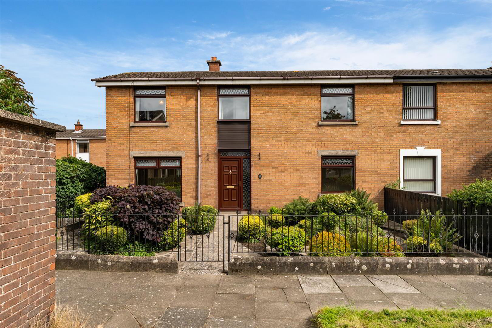 property description image