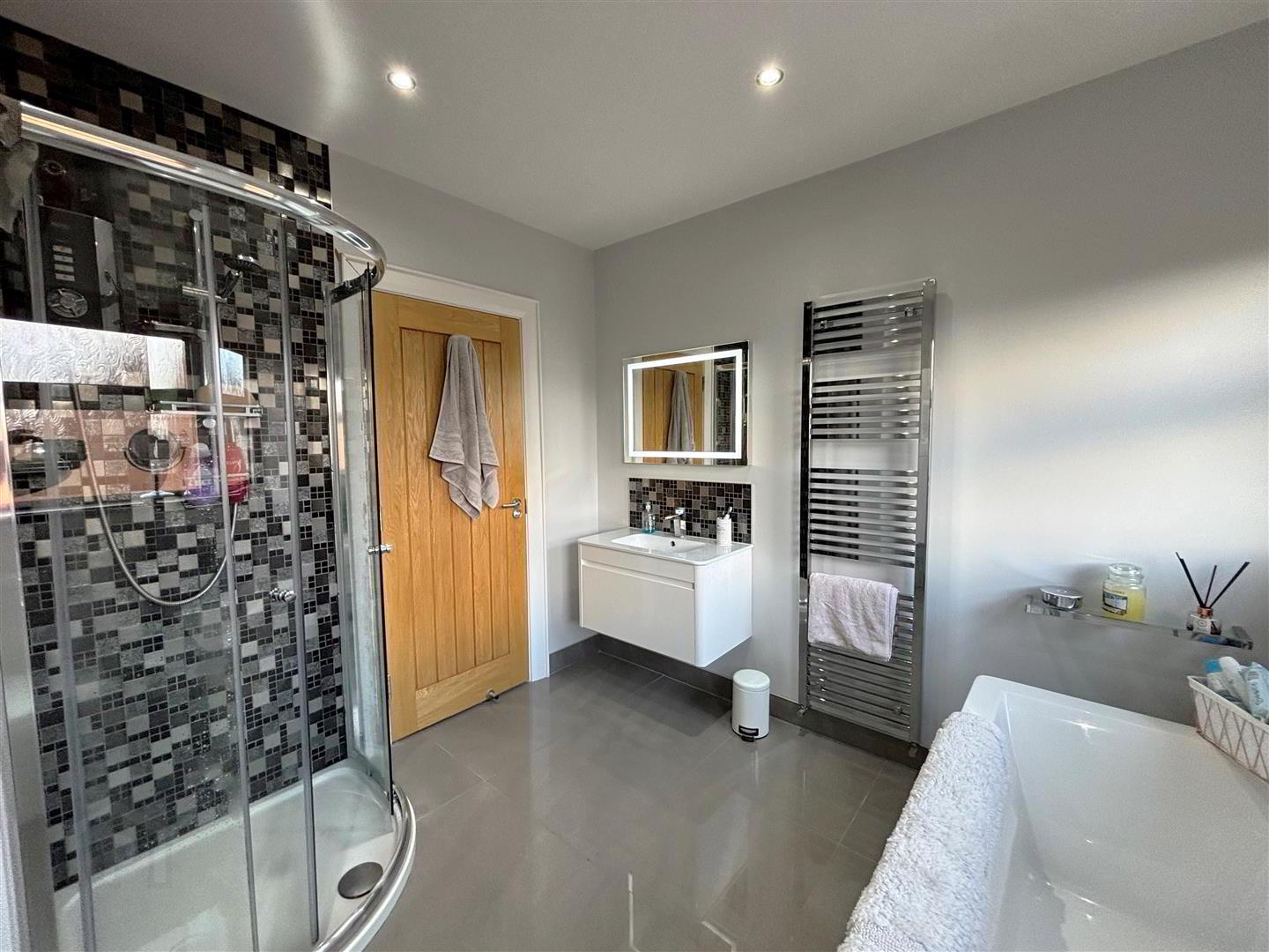 25 Lyndhurst View Avenue 27 of 35