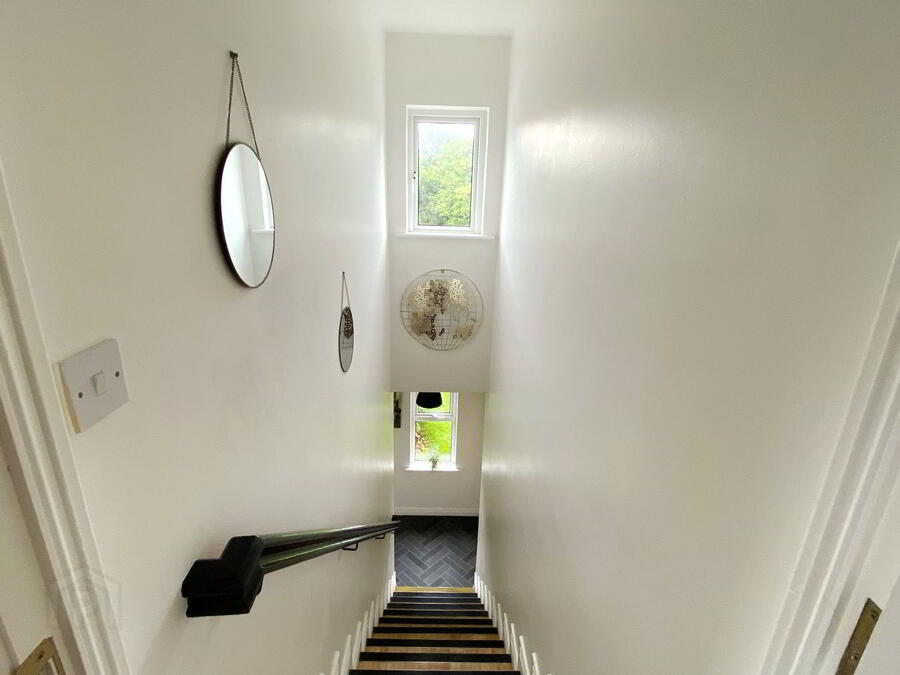 Apartment 5 The Beeches 9 of 25