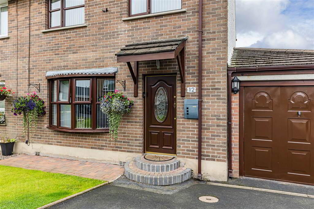 12 Ashvale Heights 3 of 31
