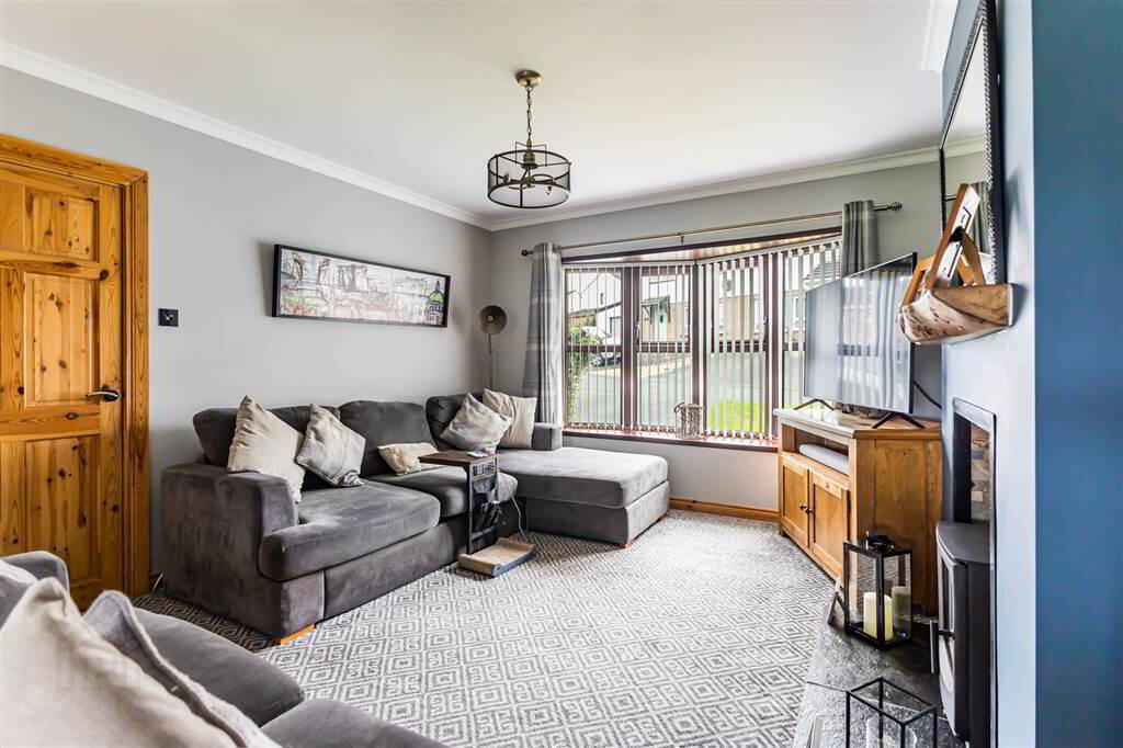 12 Ashvale Heights 7 of 31