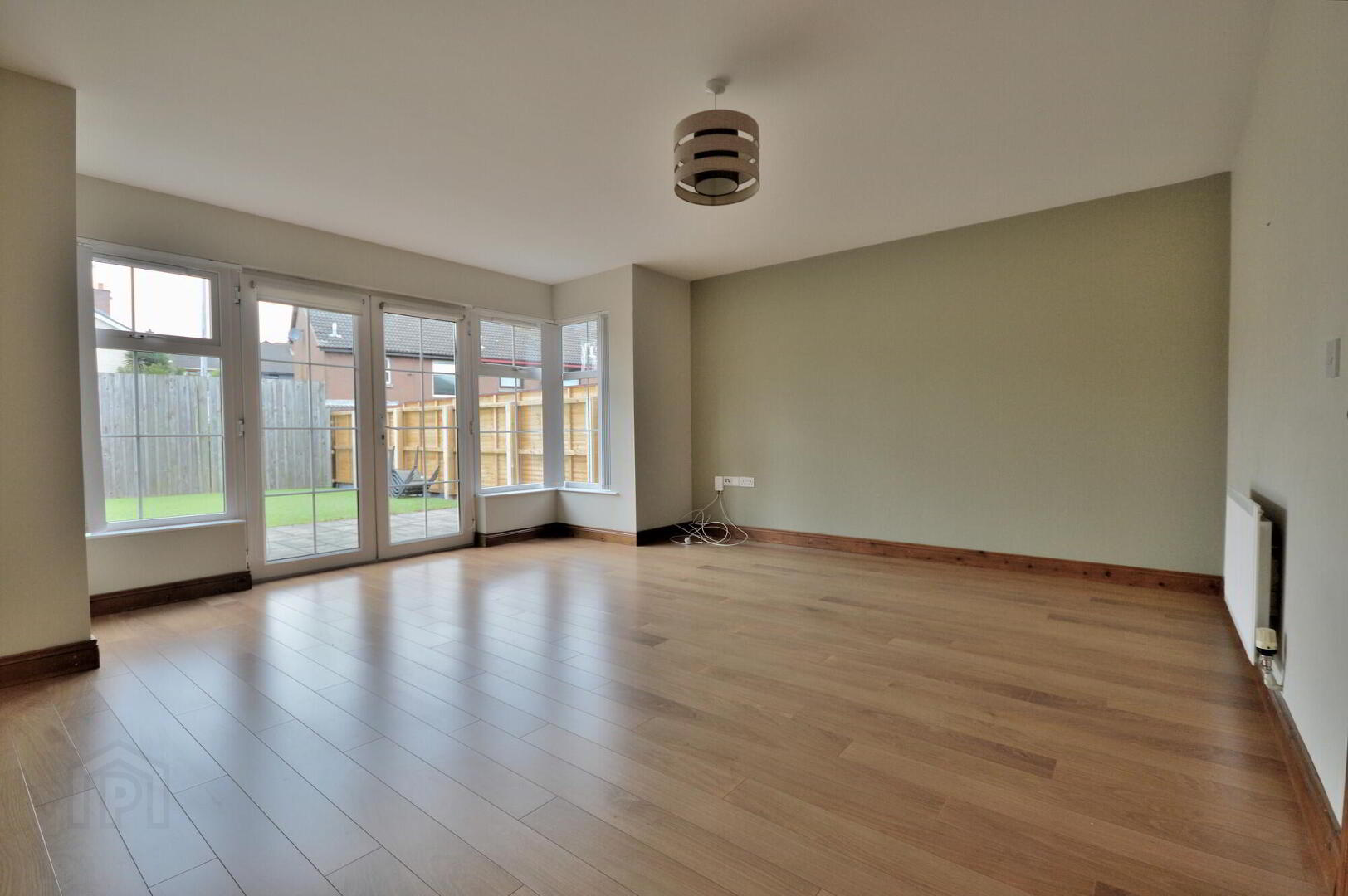 38 Balmoral Square 20 of 21