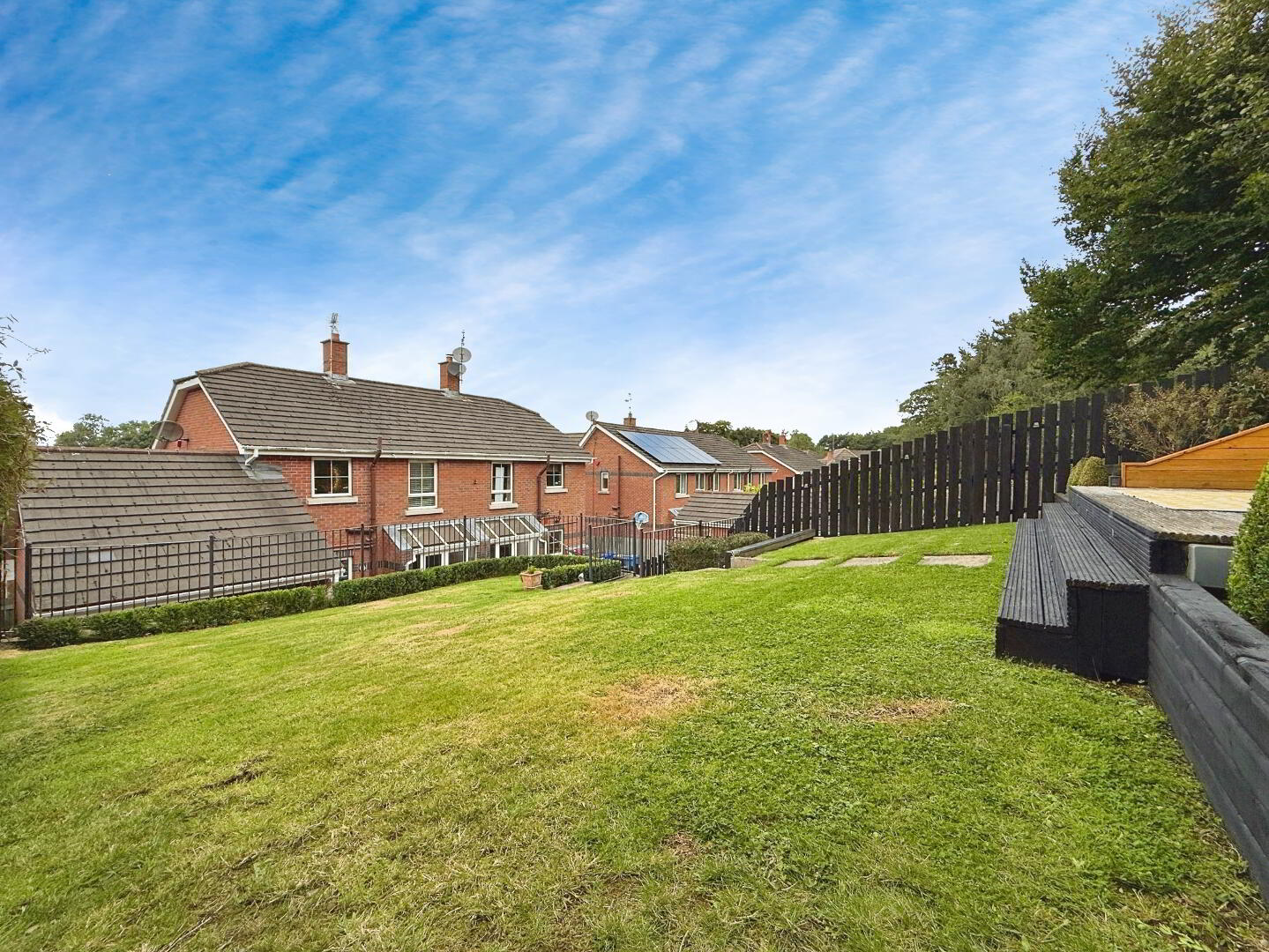 2 Greenvale Grove 38 of 39