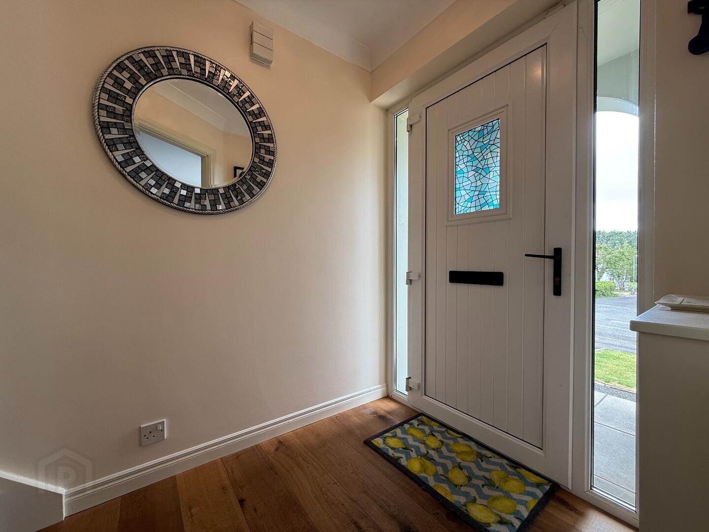 2 Greenvale Grove 20 of 39