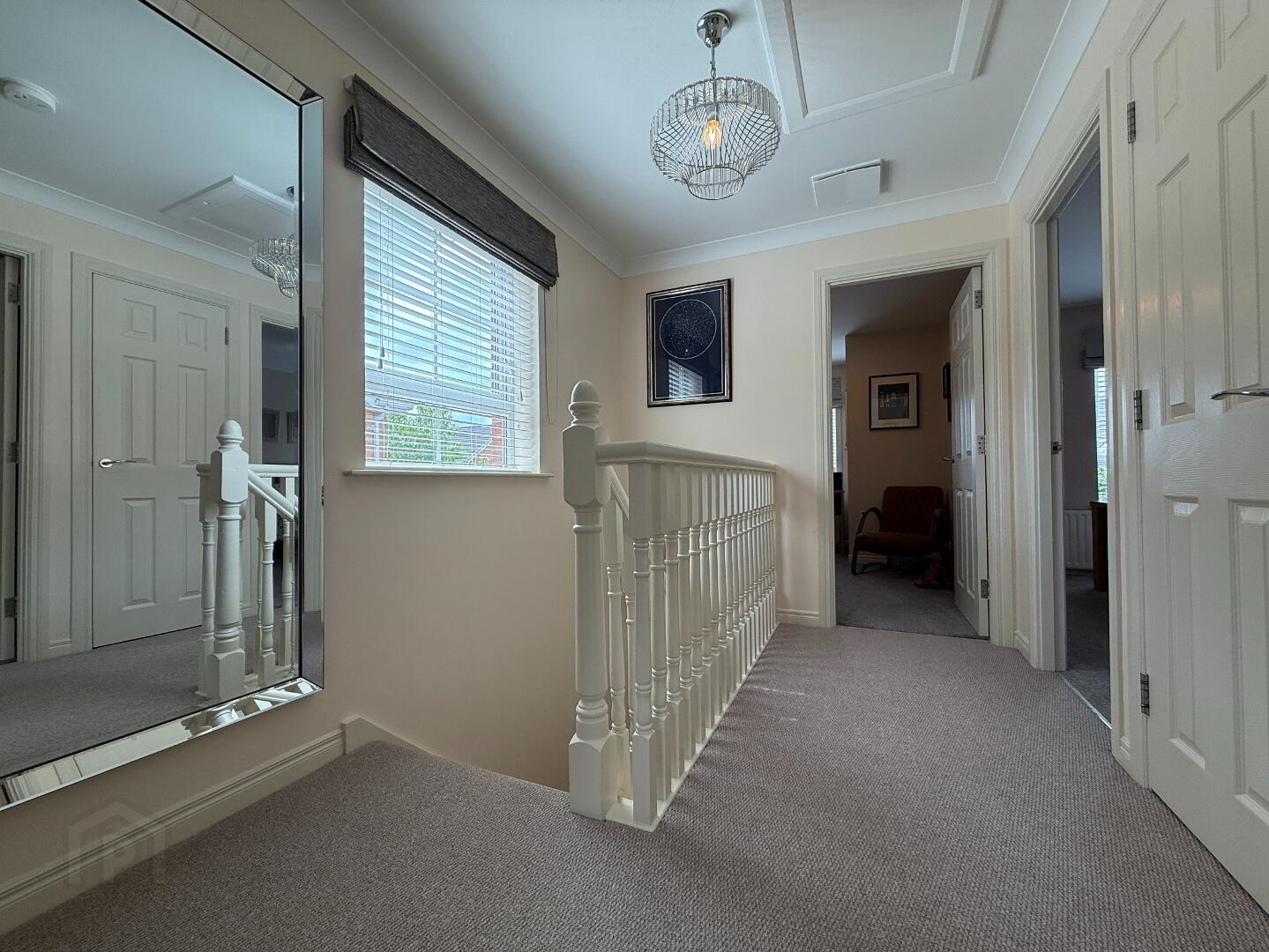 2 Greenvale Grove 23 of 39