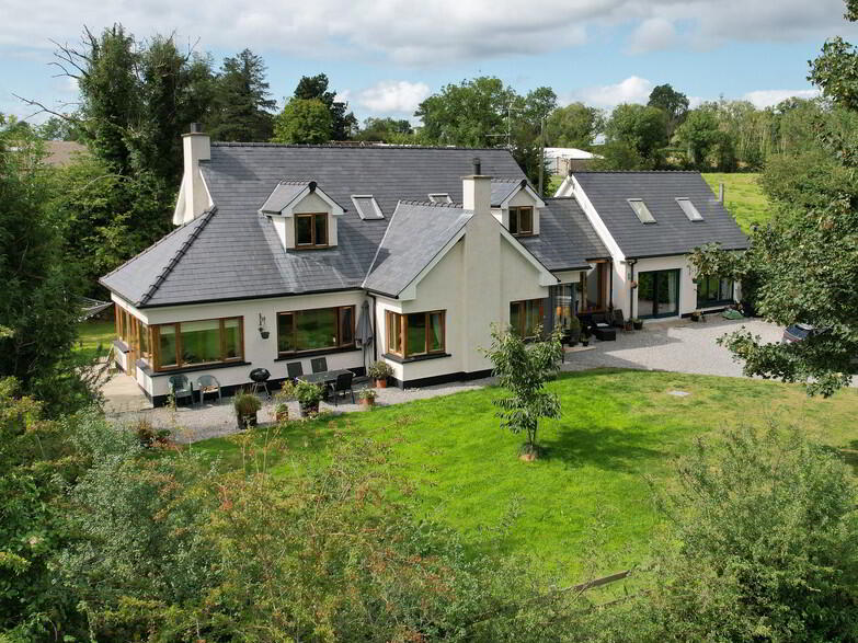 Glasstown 1 of 39