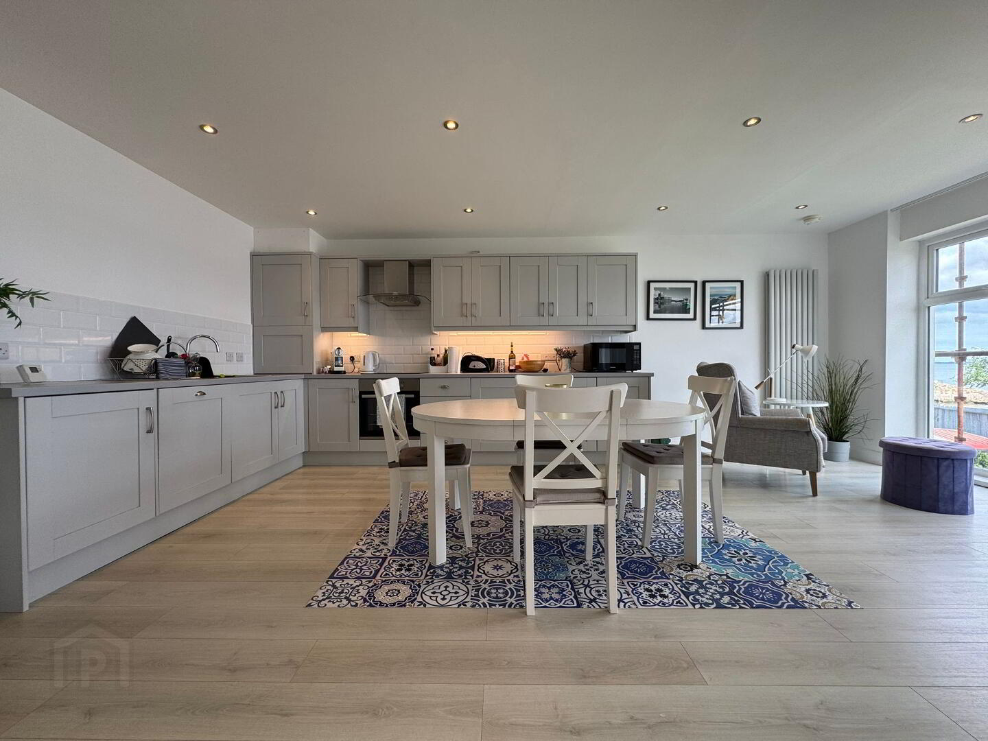Apt 3 Marine Sands 5 of 14