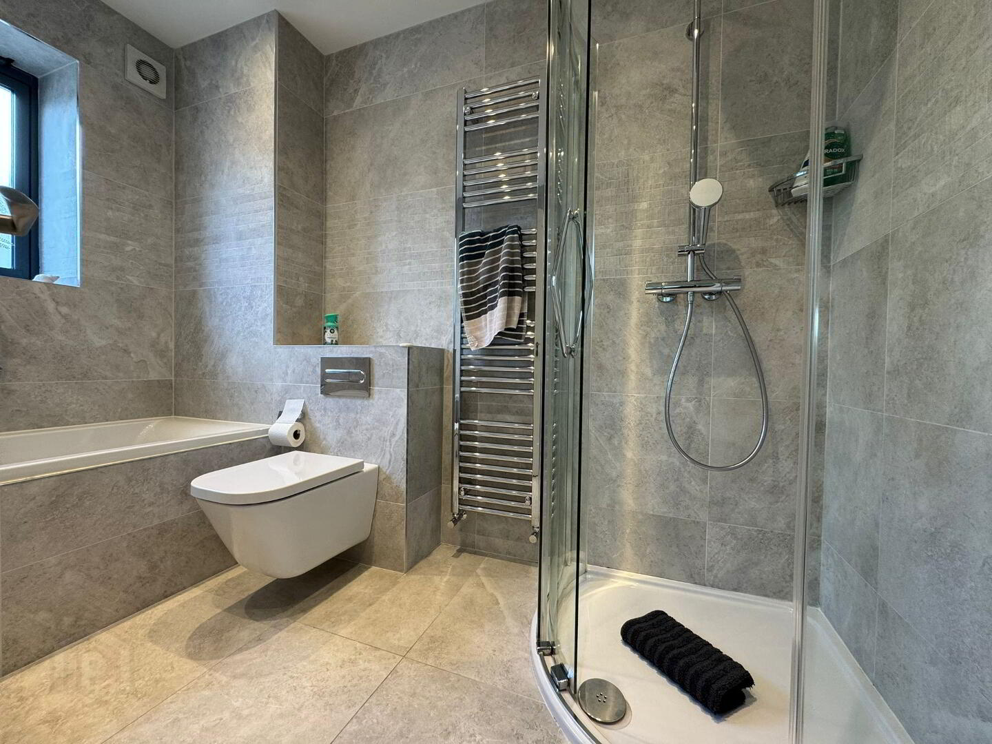 Apt 3 Marine Sands 10 of 14