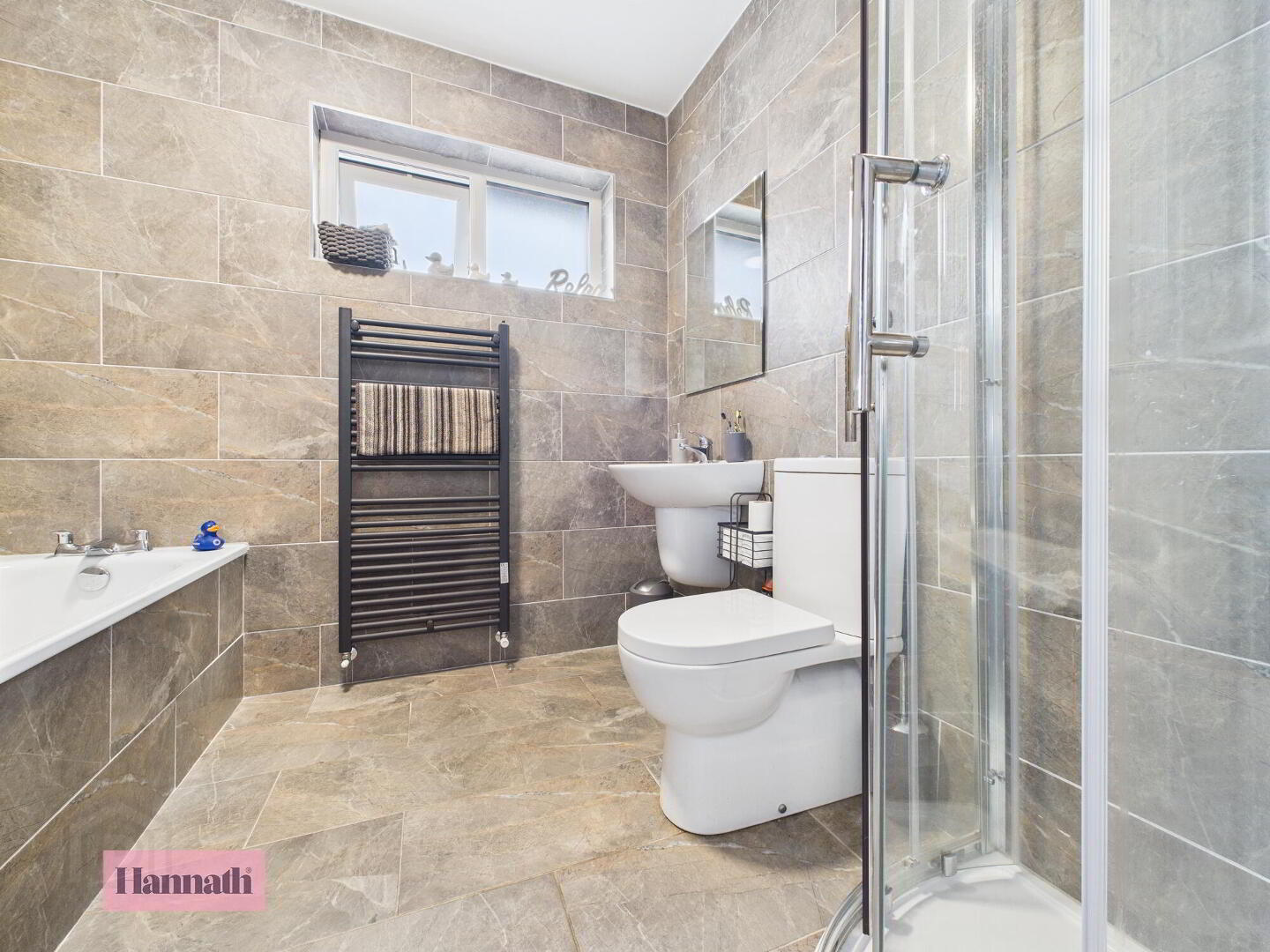 2 Ardmore Close 17 of 24