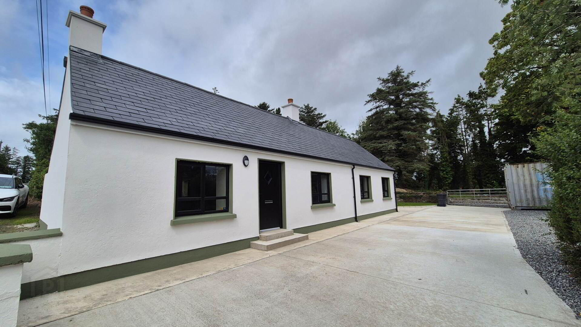 Boyagh 1 of 28