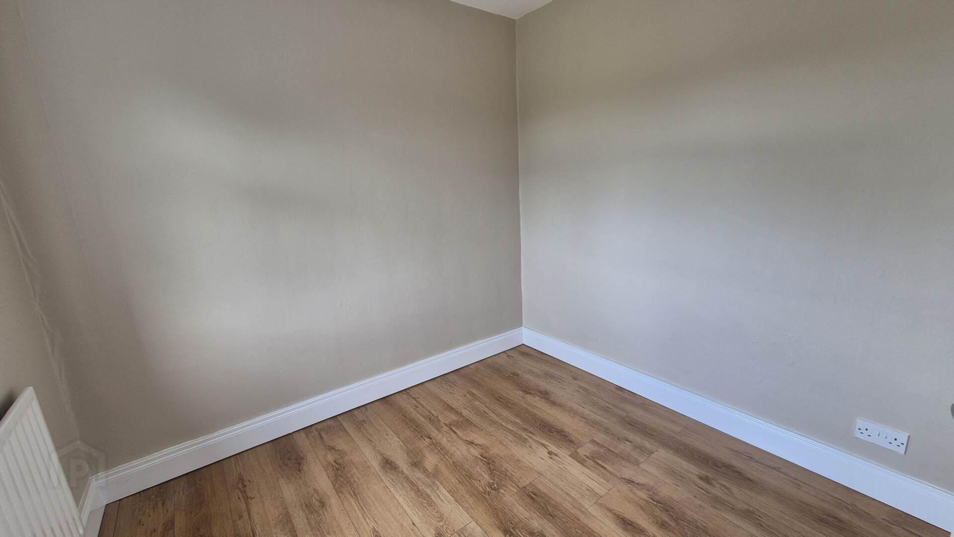 324 Coneyburrow Road 12 of 15
