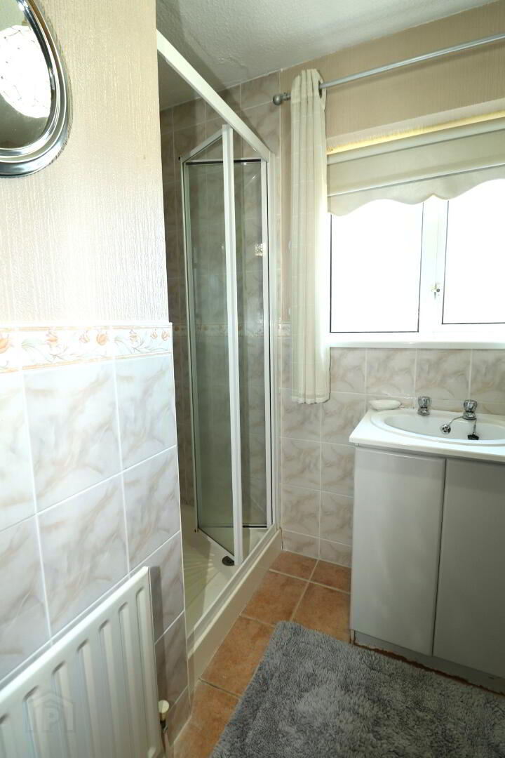 22 Bernagh Gardens 18 of 20