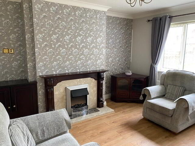 22 Bernagh Gardens 4 of 20