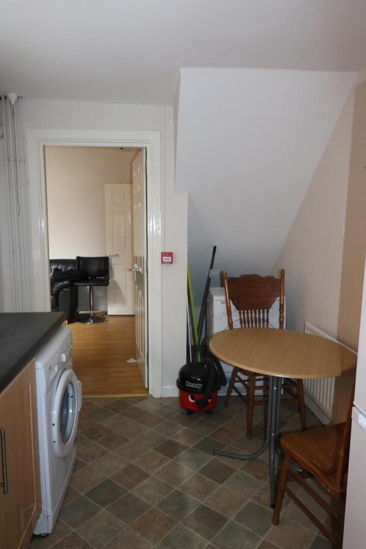 41 Delhi Street 6 of 16