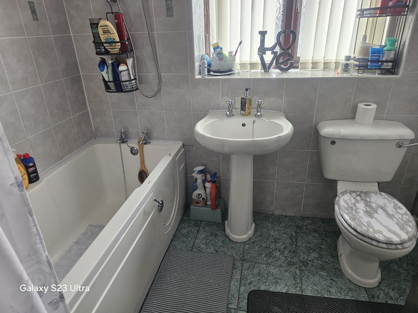 38 Inverleith Drive 11 of 19