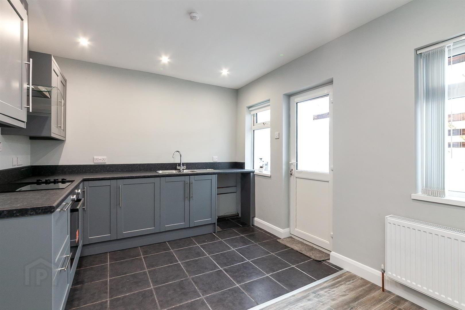 49 Doagh Road 6 of 18
