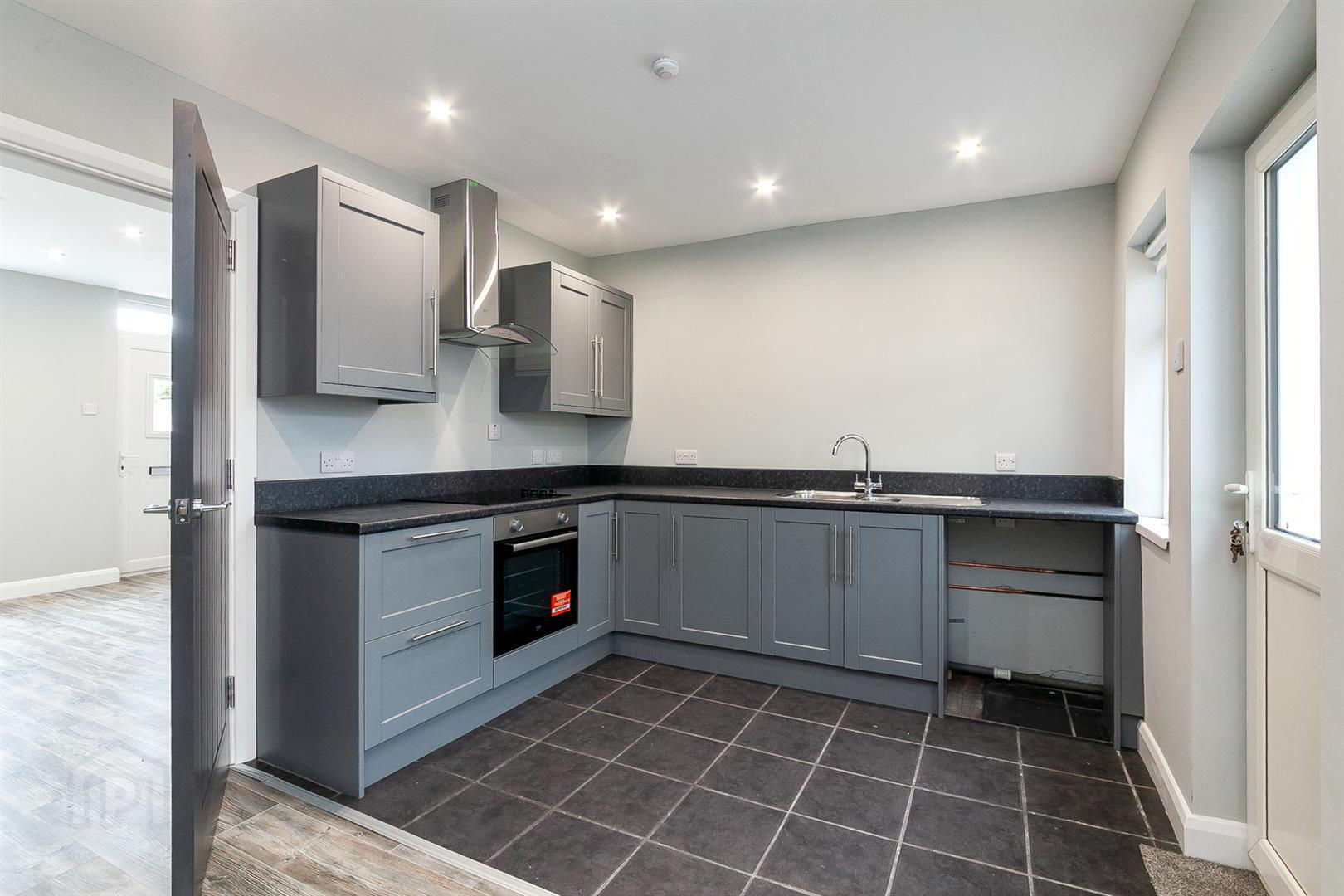 49 Doagh Road 7 of 18
