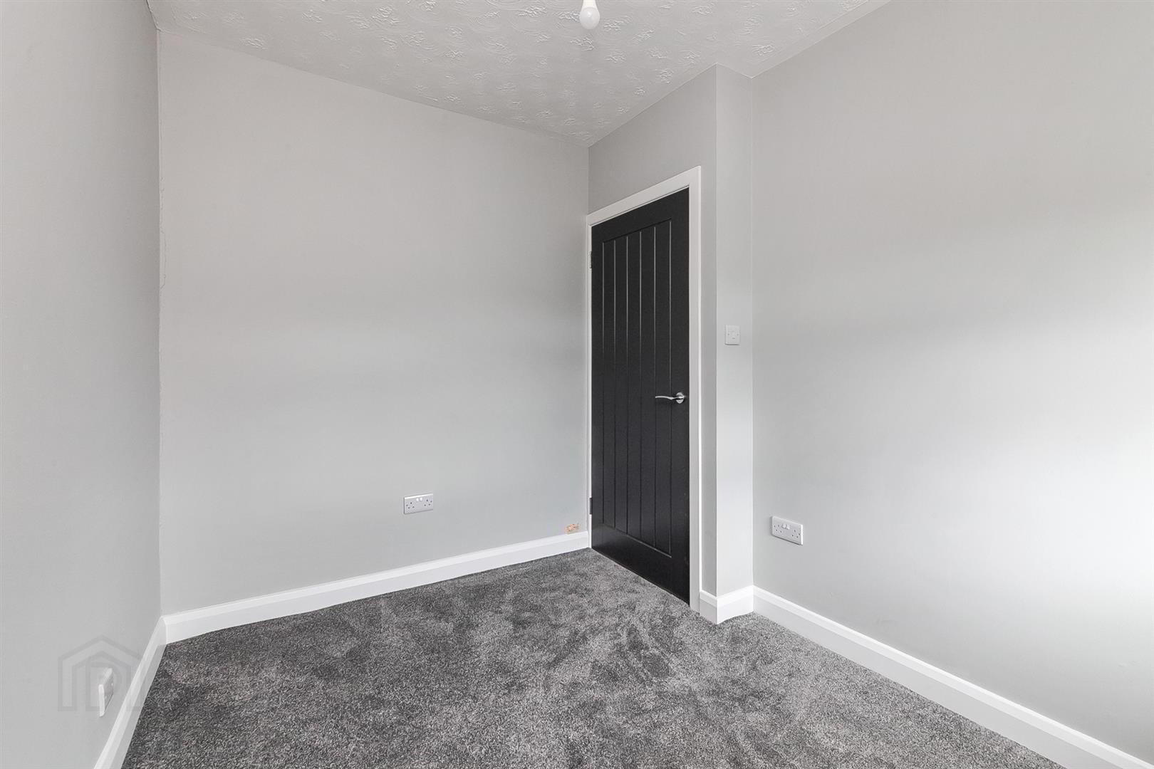 49 Doagh Road 12 of 18