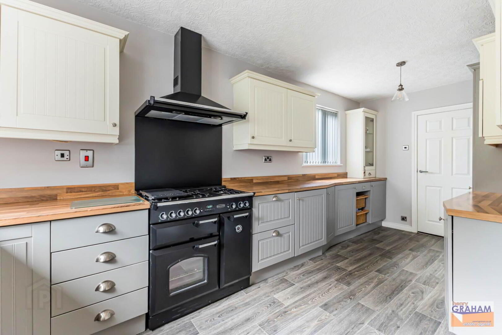 10 Beechdene Gardens 13 of 26