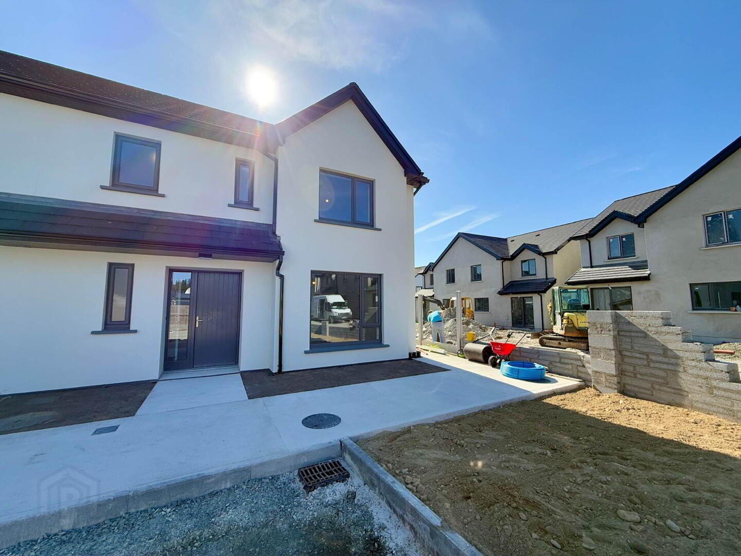 property description image