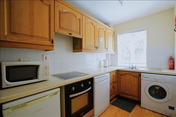The Mews, Rockshire Road 8 of 14