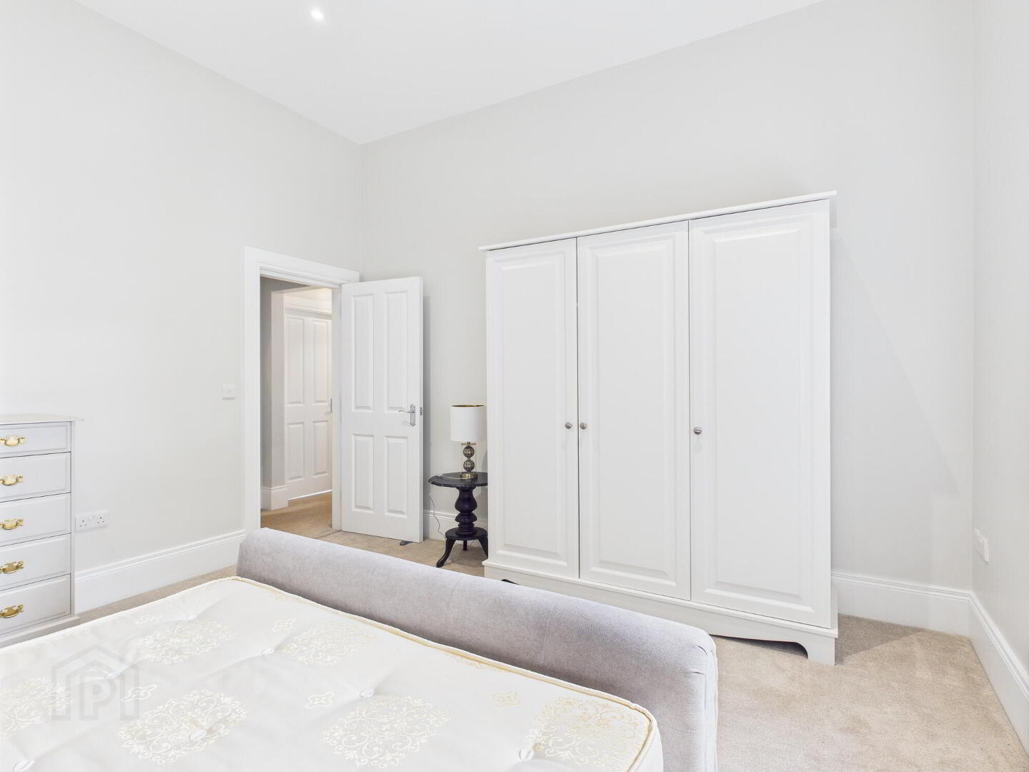 Ravenhill Terrace, 258 Ravenhill Road 11 of 20
