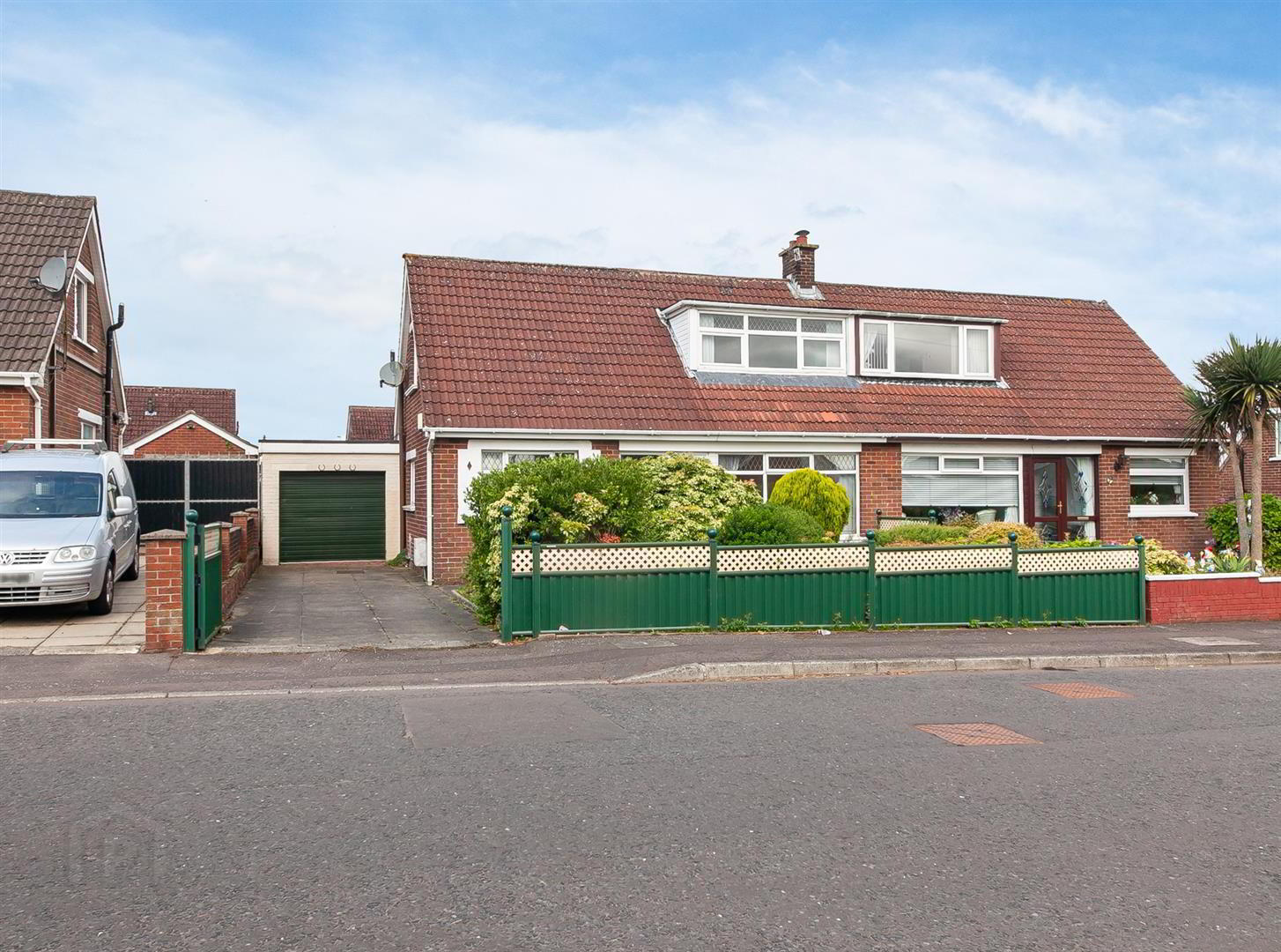 10 Ravelston Crescent 1 of 19