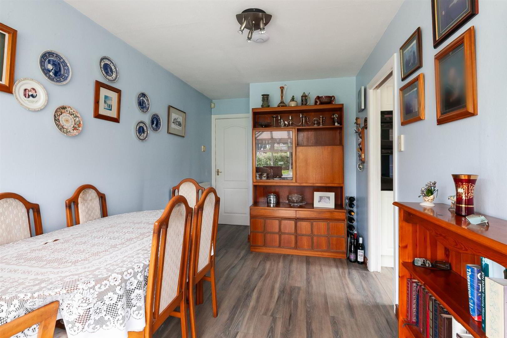 1 Waverley Grove 6 of 21