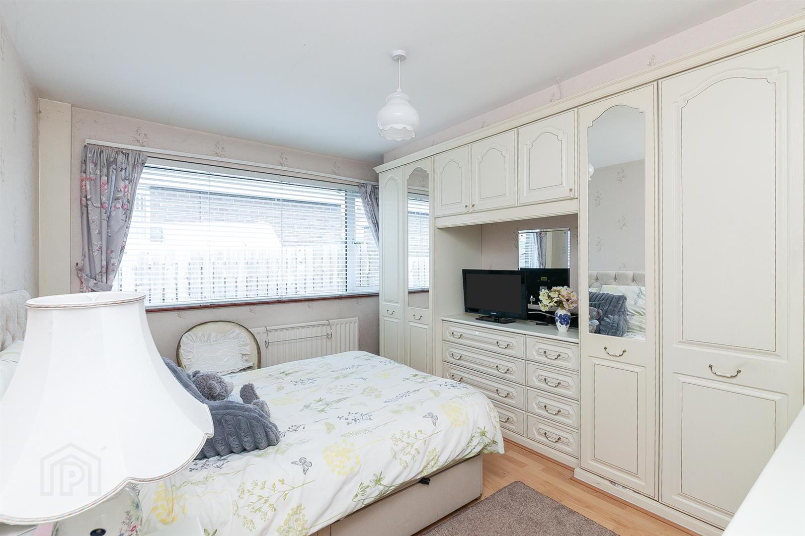 1 Waverley Grove 11 of 21