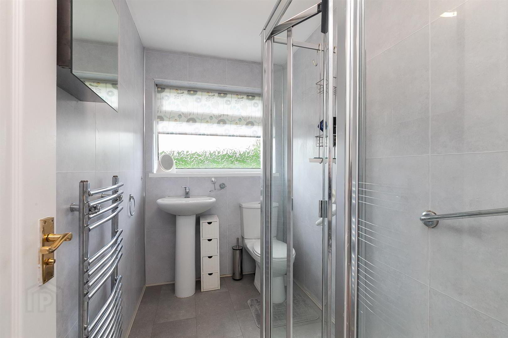 1 Waverley Grove 15 of 21