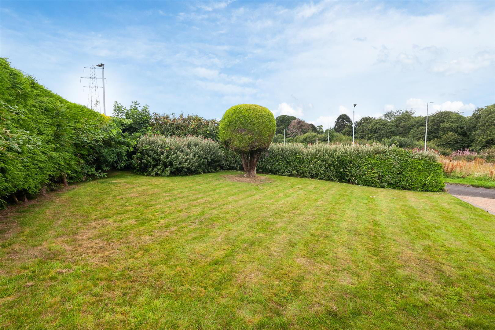 1 Waverley Grove 19 of 21