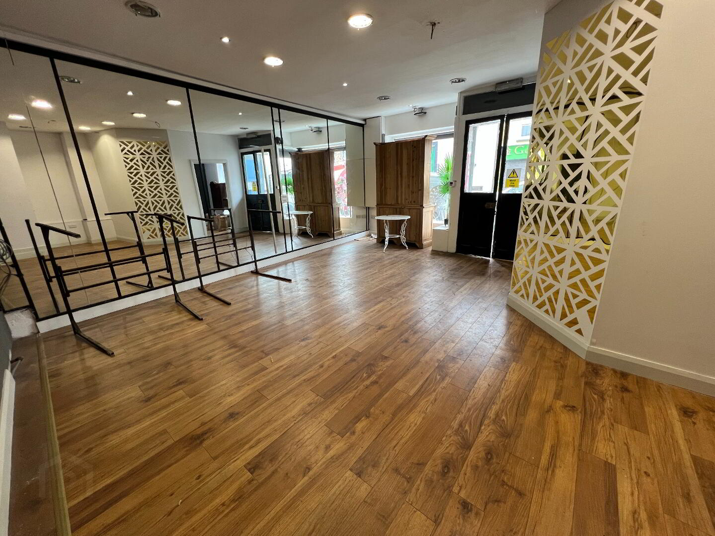 15 Charlemont Street 5 of 9