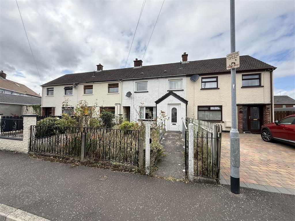 6 Downshire Parade 1 of 13