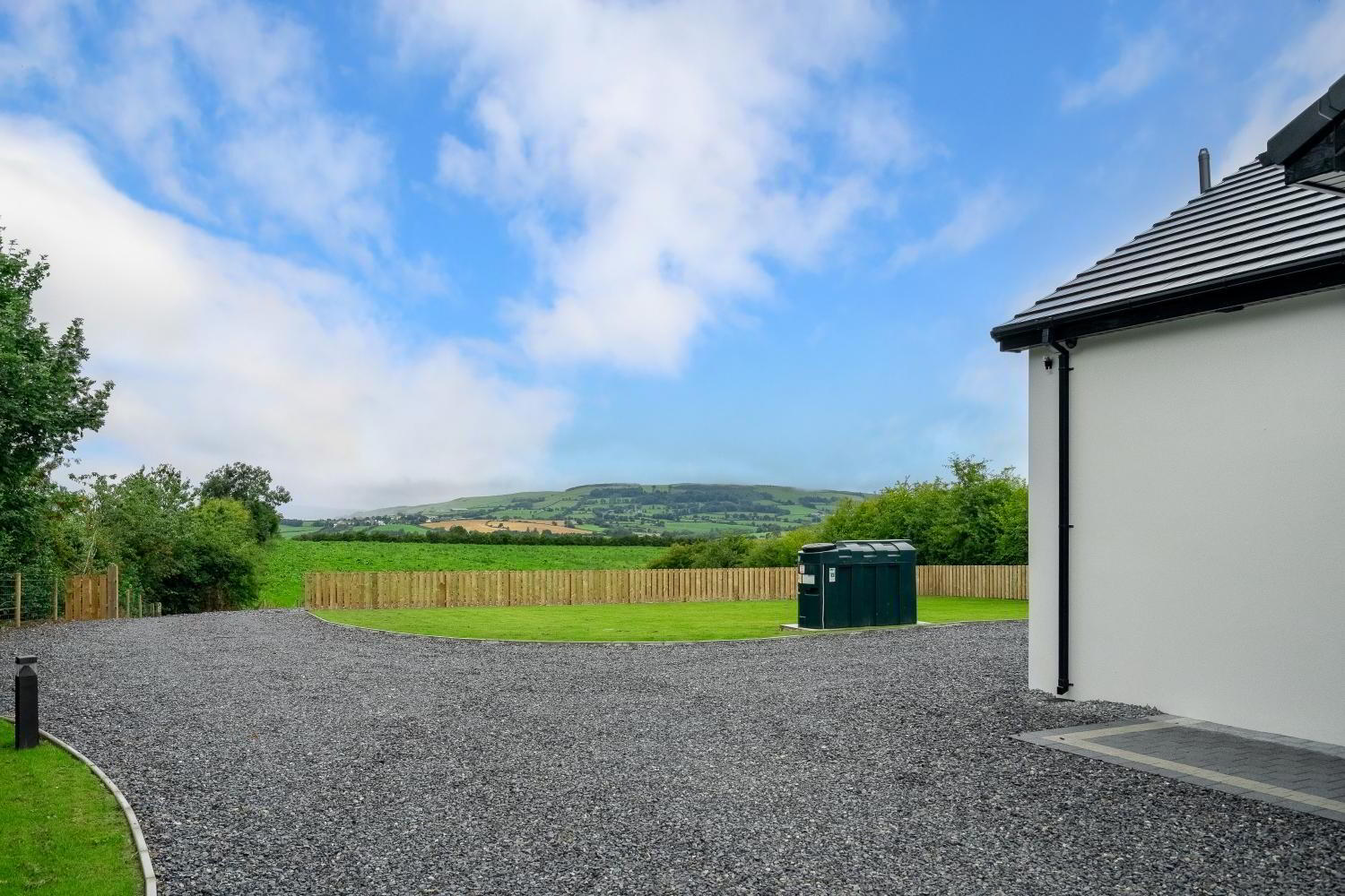 15 Killyclooney Road 4 of 31