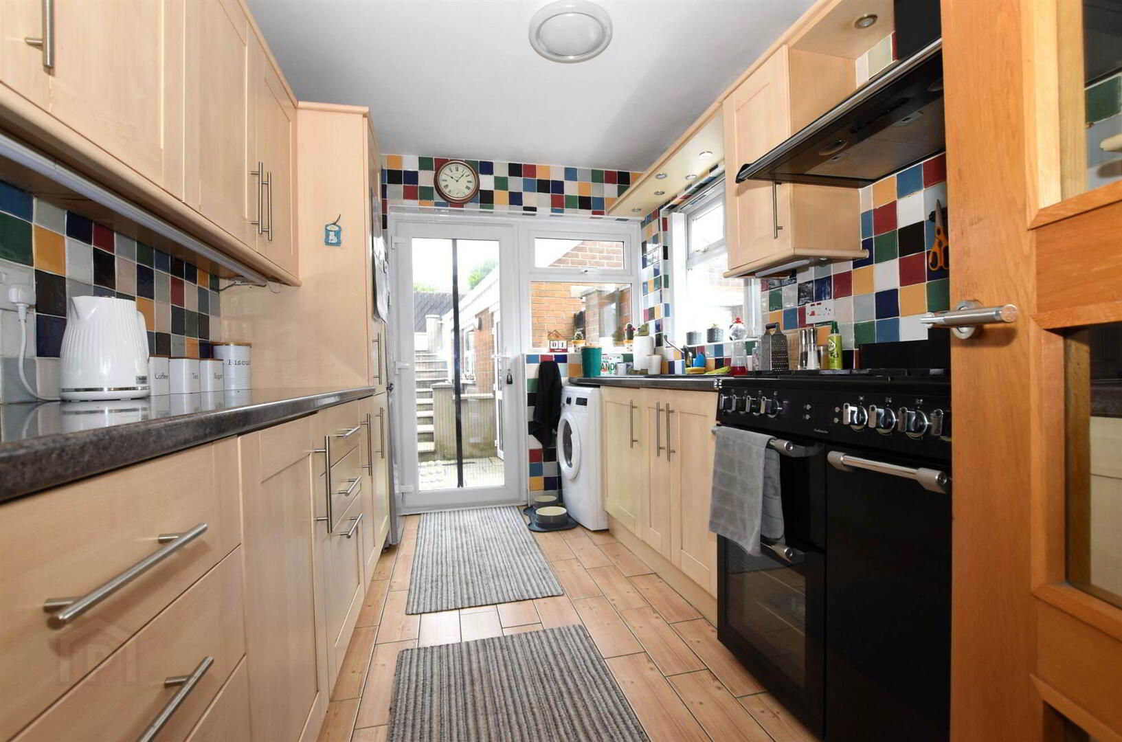 28 Abbeydale Park 8 of 19