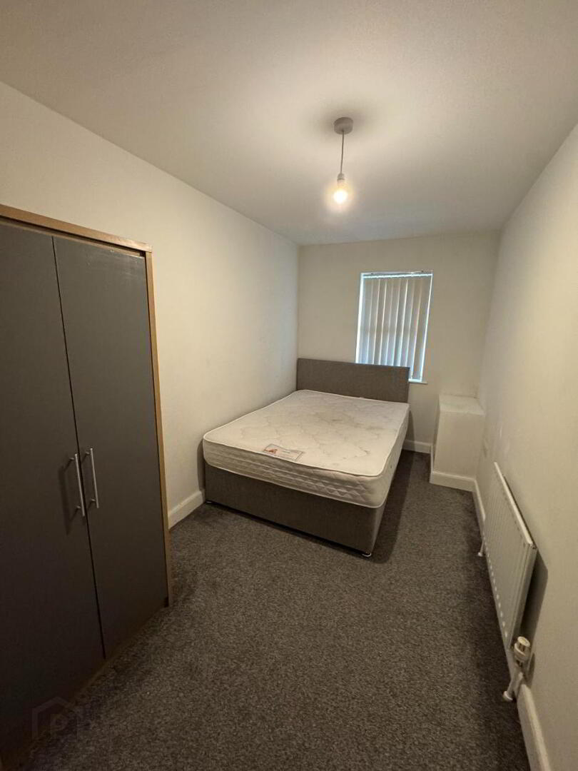 706 College Court Central, 56 King Street 9 of 14